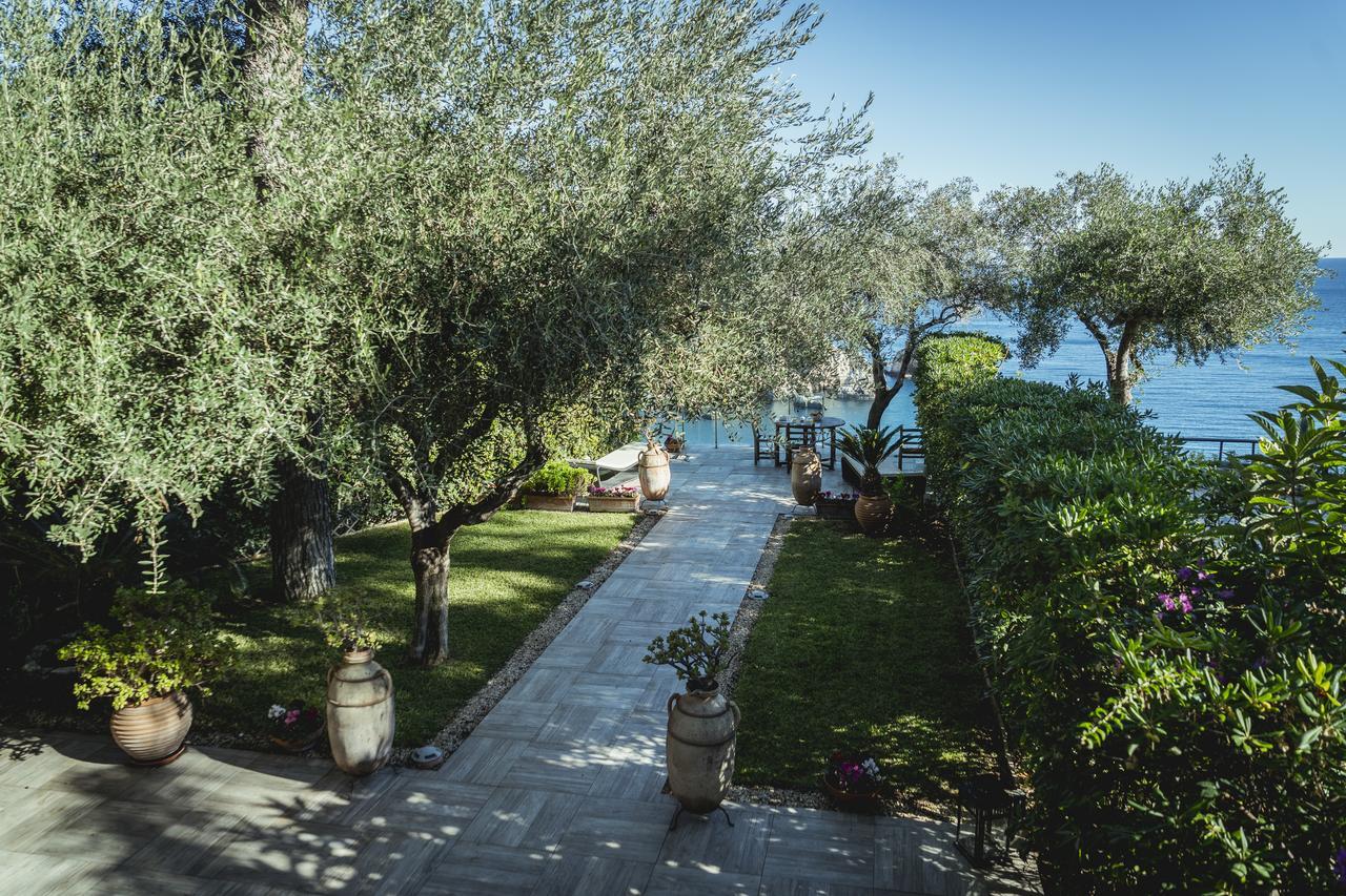 Isola Bella Villa *